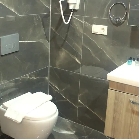 Lions Boutique Hotel